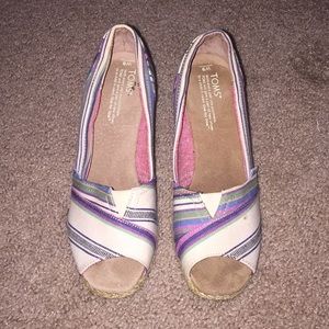 Toms wedges